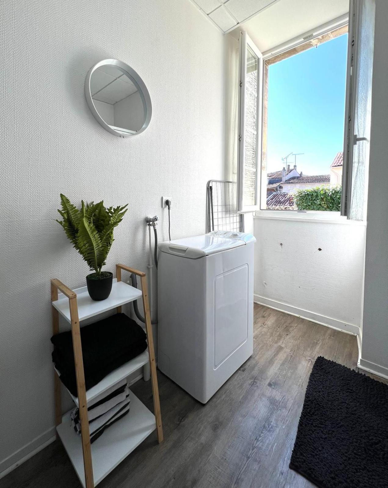 Ferienwohnung Myvi Cognac Exterior foto