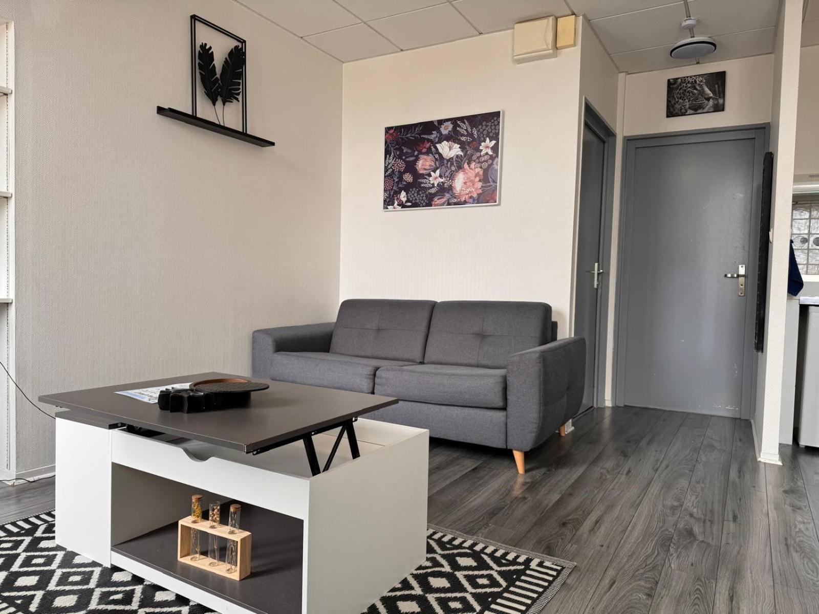 Ferienwohnung Myvi Cognac Exterior foto